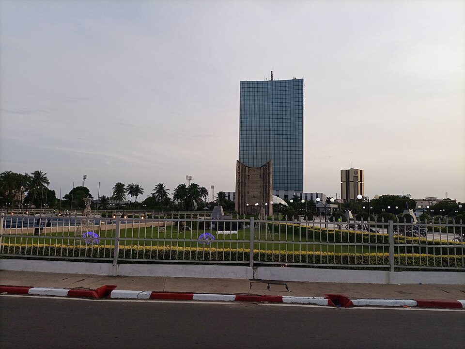 ̓ƗLOLHotel 2 Fevrier